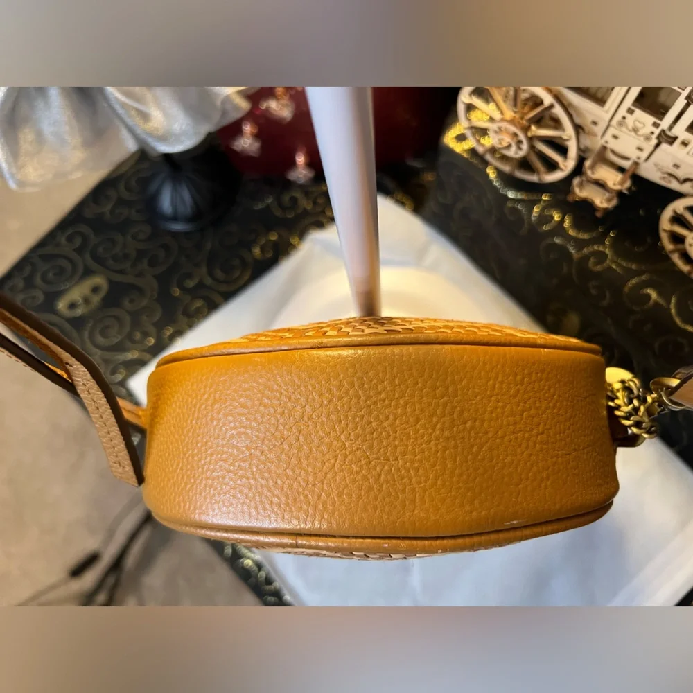 Michael Kors Tan & Cream Woven Pebble Leather Canteen Crossbody